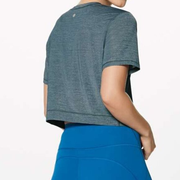 Lululemon Run The Day Short Sleeve Size 10 - Picture 2 of 7